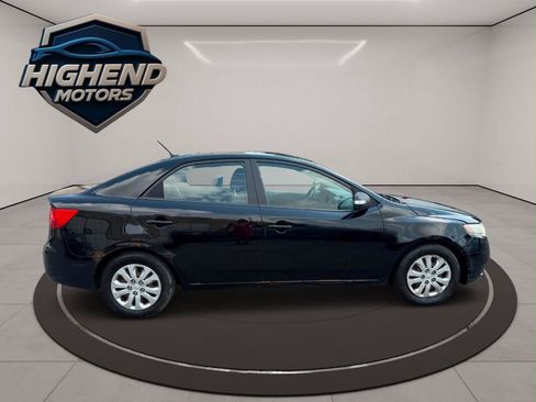 Used 2010 Kia Forte EX FWD image 7