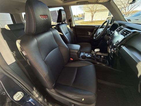 Used 2022 Toyota 4Runner TRD Off-Road Premium image 28