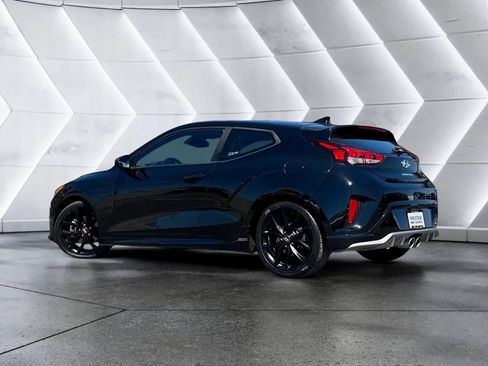 Used 2020 Hyundai Veloster Turbo R-Spec FWD image 6