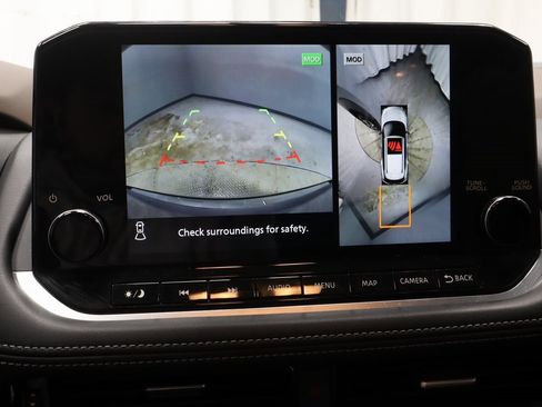 Certified 2023 Nissan Rogue Platinum w/ Platinum Premium Package image 4