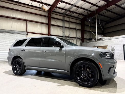 Used 2021 Dodge Durango GT w/ Blacktop Package AWD/4WD image 3