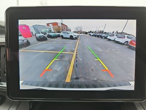 Used 2022 Ford Explorer XLT w/ Equipment Group 202A image 24