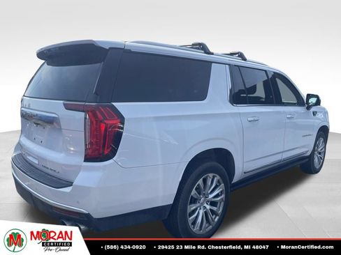 Used 2022 GMC Yukon XL Denali w/ Denali Premium Package AWD/4WD image 6