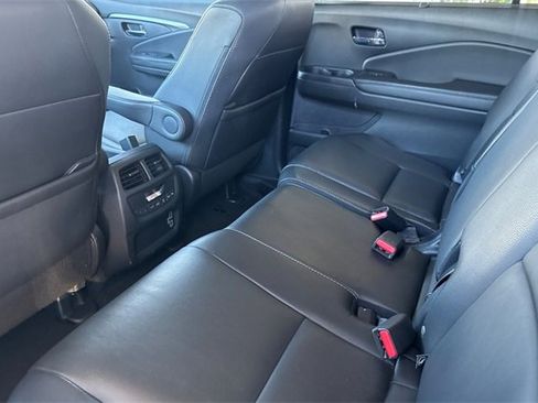 Certified 2022 Honda Pilot Special Edition image 14