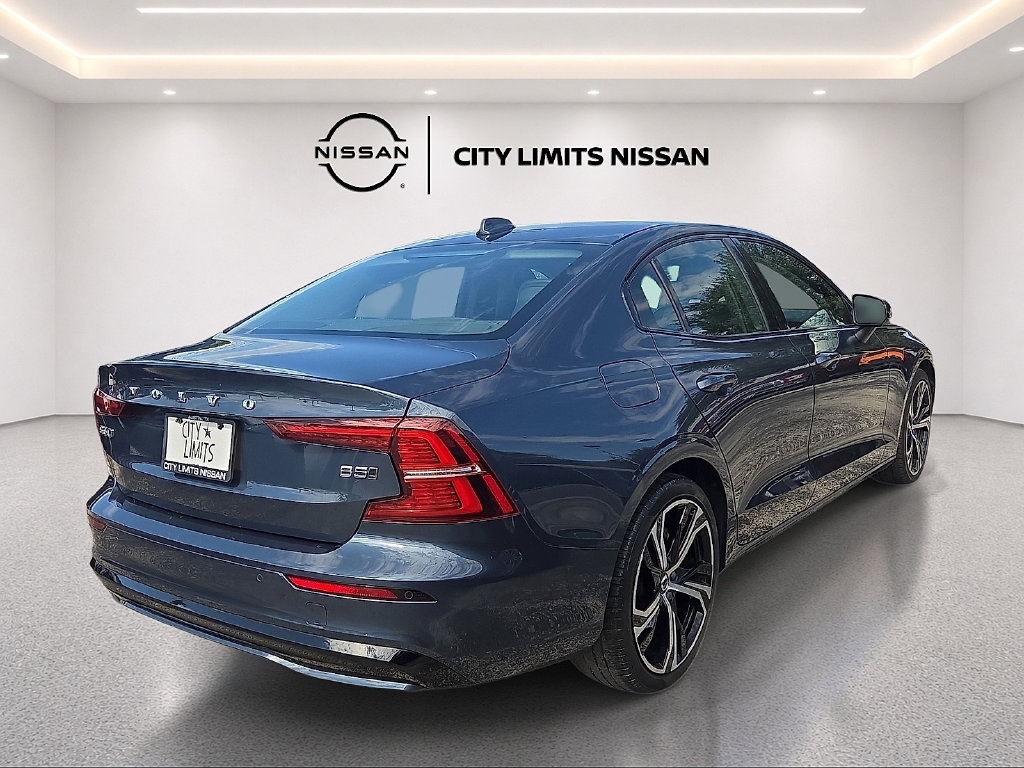 Used 2024 Volvo S60 B5 Core AWD/4WD image 6
