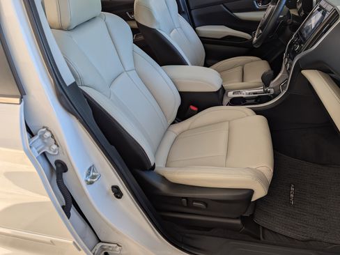 Used 2022 Subaru Ascent Limited w/ Technology Package image 22