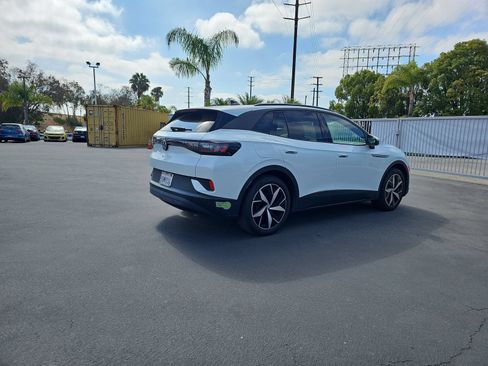 Used 2023 Volkswagen ID.4 S RWD image 5