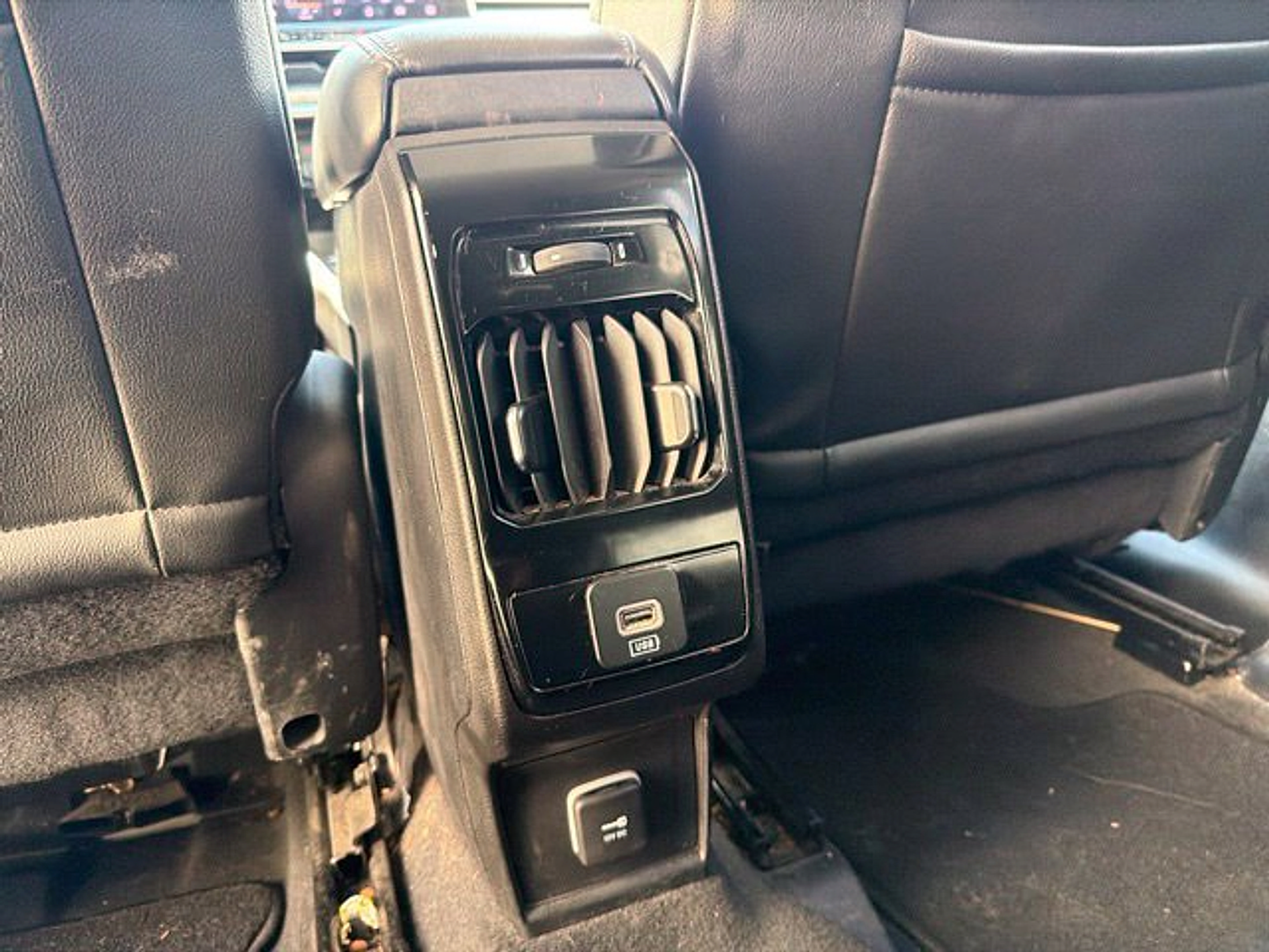 Used 2022 Jeep Compass Latitude AWD/4WD image 14