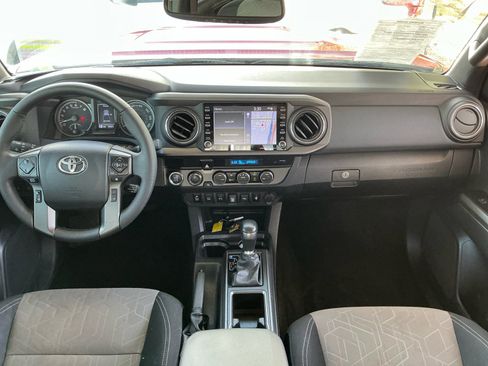 Used 2023 Toyota Tacoma TRD Sport w/ Advanced Technology Package image 20