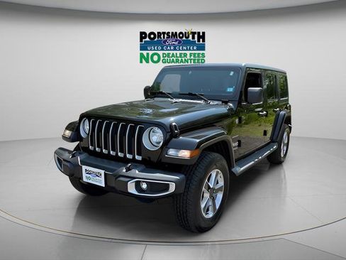 Used 2020 Jeep Wrangler Unlimited Sahara AWD/4WD image 23