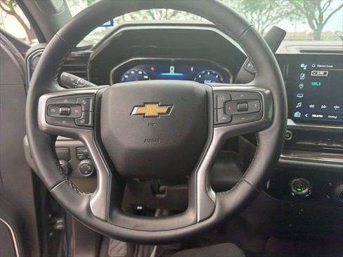 Certified 2023 Chevrolet Silverado 1500 LT RWD image 3