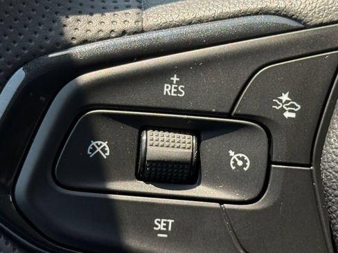 New 2026 Chevrolet Trax LS w/ LS Convenience Package FWD image 20