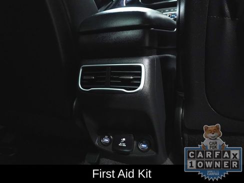 Used 2023 Hyundai Santa Fe Limited w/ Cargo Package image 17