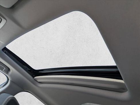 Used 2021 Honda CR-V EX image 15