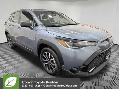 Used 2025 Toyota Corolla Cross AWD Hybrid image 1