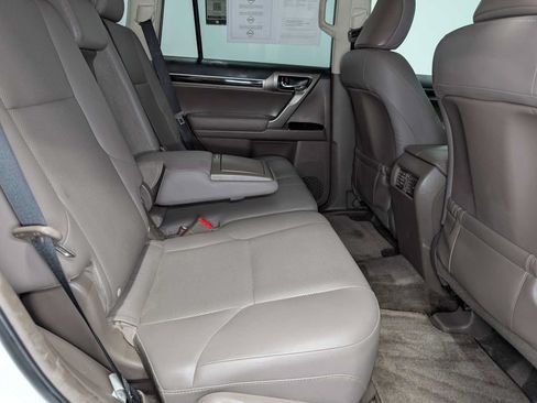 Used 2018 Lexus GX 460 w/ Navigation Package AWD/4WD image 44