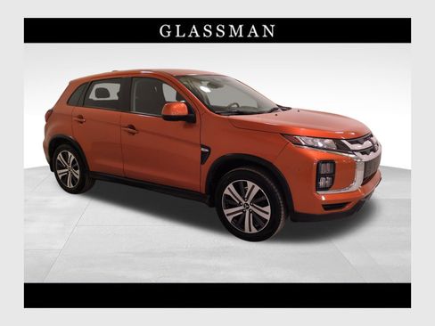 Used 2022 Mitsubishi Outlander Sport ES image 1