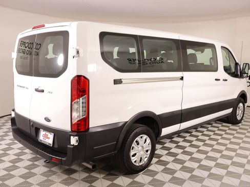 Used 2025 Ford Transit 350 XLT RWD image 19