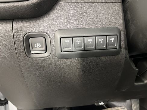 New 2026 Chevrolet Silverado 3500 W/T image 24