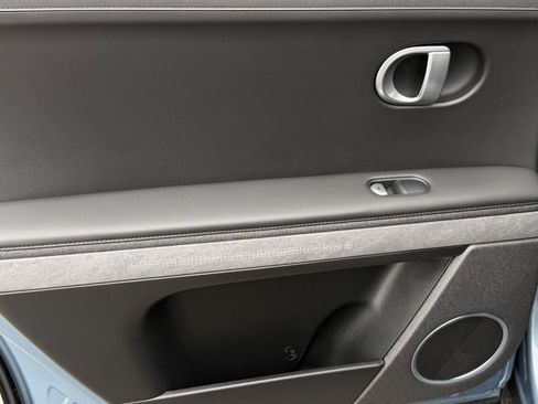 Certified 2023 Hyundai Ioniq 5 SEL w/ Cargo Package image 10