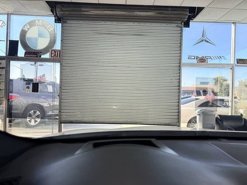 Used 2014 BMW 550i Gran Turismo RWD image 8