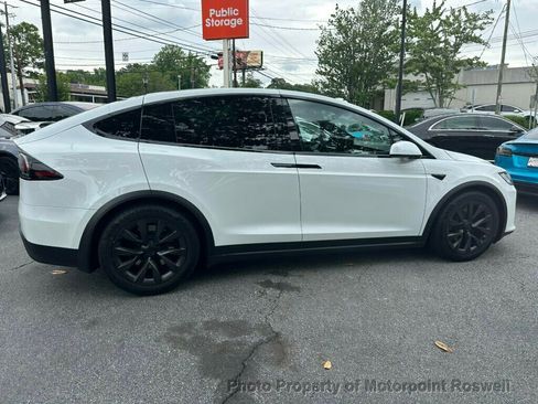 Used 2025 Tesla Model X AWD/4WD image 29