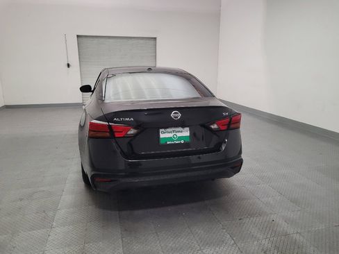 Used 2022 Nissan Altima 2.5 SV FWD image 6