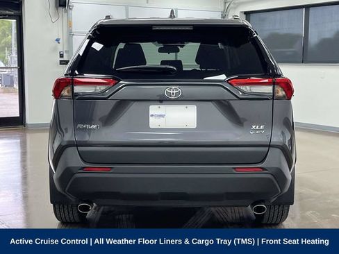 Used 2025 Toyota RAV4 XLE w/ Convenience Package AWD/4WD image 7