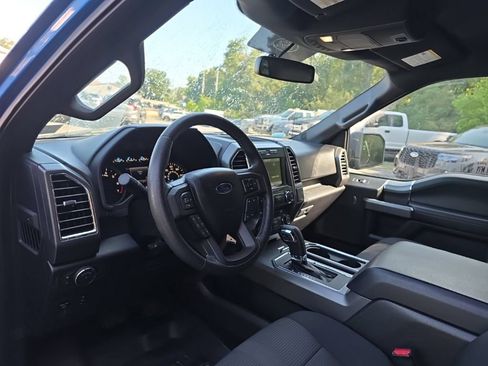 Used 2015 Ford F150 XLT w/ Equipment Group 302A Luxury AWD/4WD image 12