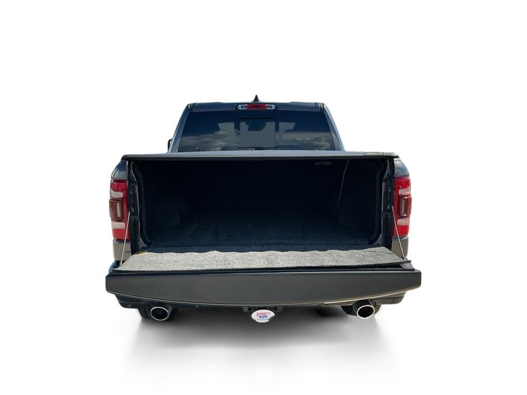 Used 2021 RAM 1500 Laramie w/ Sport Appearance Package AWD/4WD image 9