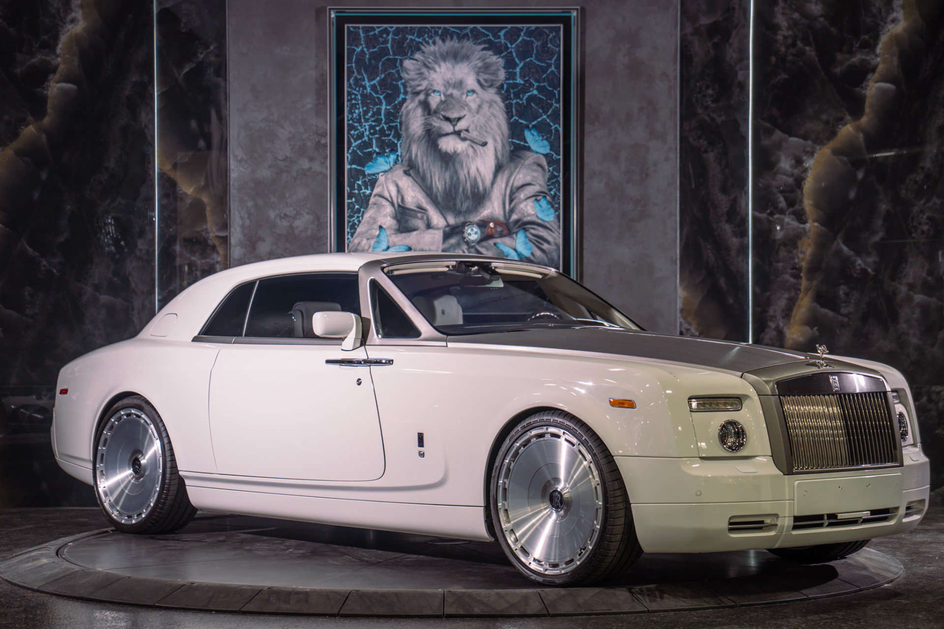 Used 2009 Rolls-Royce Phantom Coupe RWD image 8