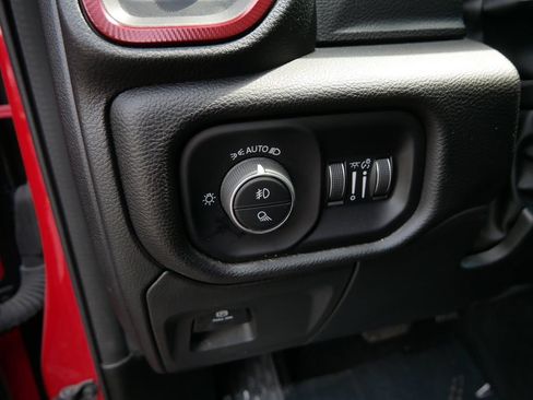 Used 2025 RAM 1500 Rebel AWD/4WD image 19