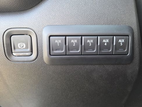 New 2026 GMC Sierra 3500 Pro w/ Convenience Package image 14