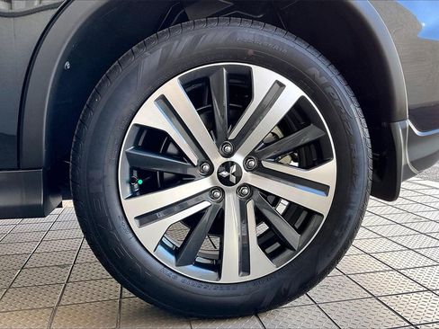 Used 2025 Mitsubishi Outlander Sport ES image 33