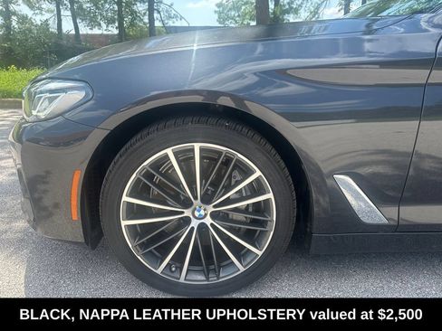 Used 2023 BMW 540i xDrive w/ Premium Package AWD/4WD image 2