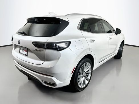 Used 2025 Buick Envision Avenir AWD/4WD image 7