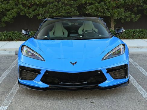 Used 2021 Chevrolet Corvette Stingray Preferred Cpe w/ Engine Appearance Package image 2