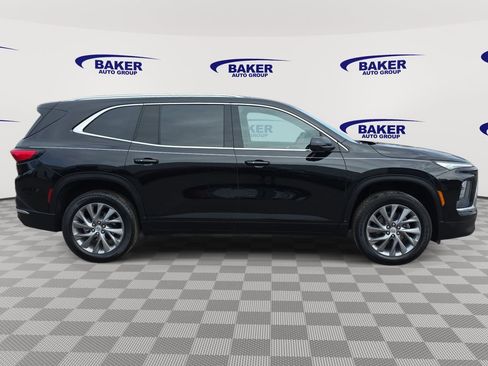 Used 2025 Buick Enclave Preferred w/ Trailering Package, 5000 lbs. FWD image 4