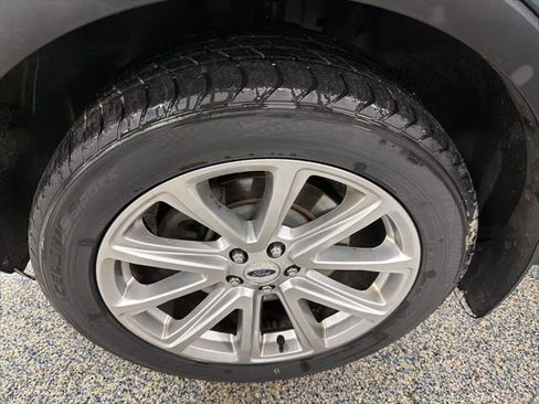 Used 2016 Ford Explorer Limited w/ Class II Trailer Tow Package image 30