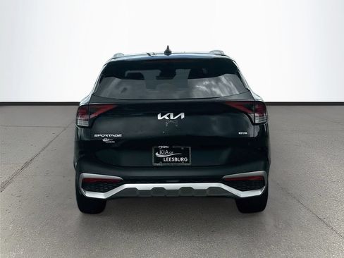 Used 2025 Kia Sportage EX AWD/4WD image 6