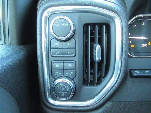 Used 2023 GMC Sierra 2500 Denali w/ Denali Ultimate Package AWD/4WD image 22