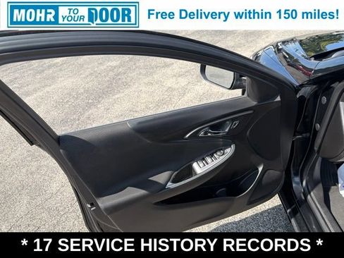 Used 2019 Chevrolet Malibu LT FWD image 12