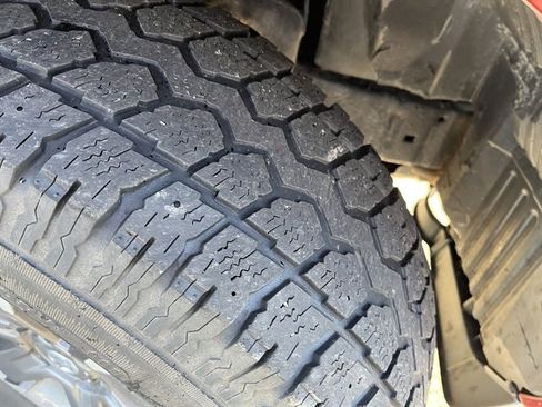 Used 2018 Nissan Frontier PRO-4X w/ Pro-4x Luxury Package image 4