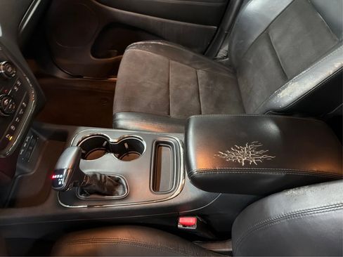 Used 2018 Dodge Durango GT image 36