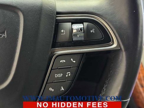 Used 2019 Lincoln Nautilus Reserve AWD/4WD image 44