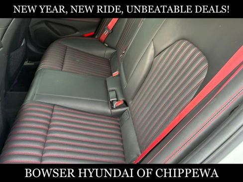 Used 2023 Genesis G70 2.0T w/ Sport Prestige Package image 10