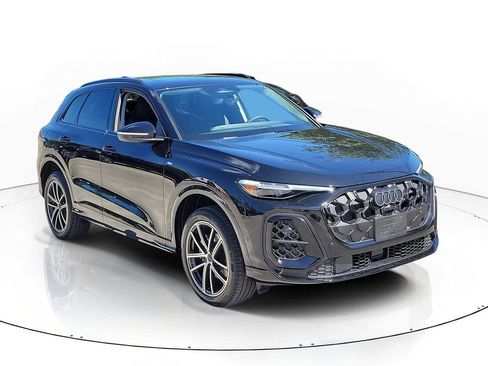 New 2026 Audi Q5 Premium Plus AWD/4WD image 1