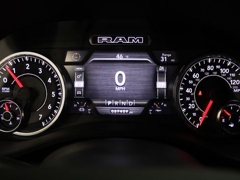 Used 2021 RAM 1500 Big Horn image 36