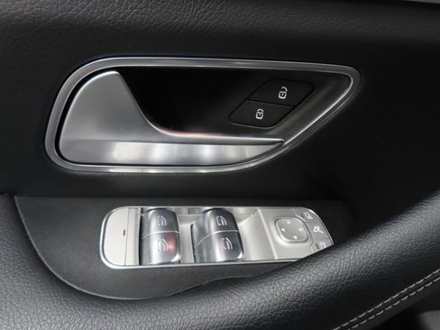 Used 2025 Mercedes-Benz GLS 450 4MATIC image 59