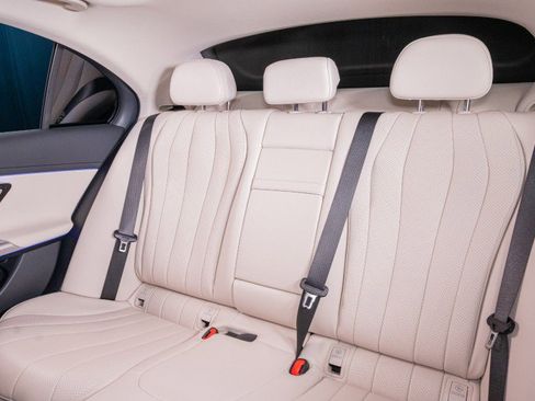 New 2026 Mercedes-Benz E 350 4MATIC Sedan image 27